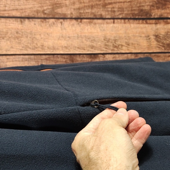 Northface Mens Lightweight Fleece Zip Up Jacket - Picture 6 of 10